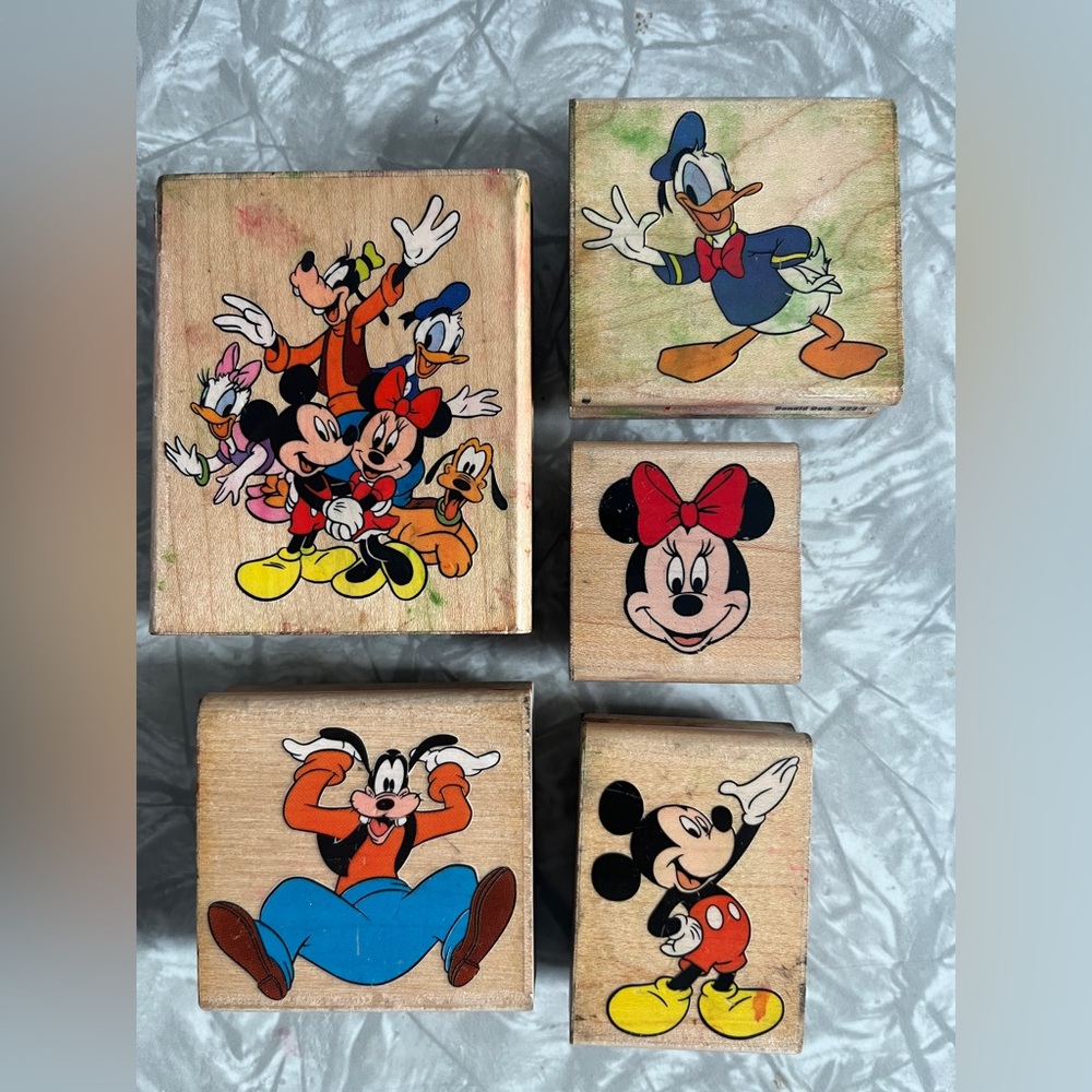 Disney' Wood Stamps Goofy Mickey Minnie Rubber Stampede•Walt Disney Characters